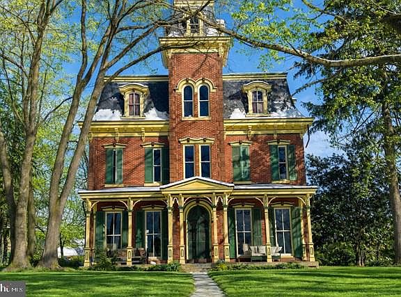 2nd image of 807 Weavertown Rd