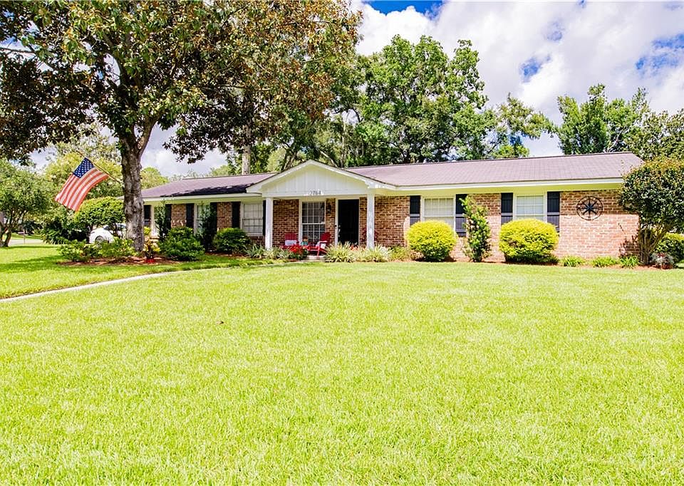 1st image of 2764 S Barksdale Dr