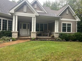 11119 Woodwind Ln, Huntley, IL 60142