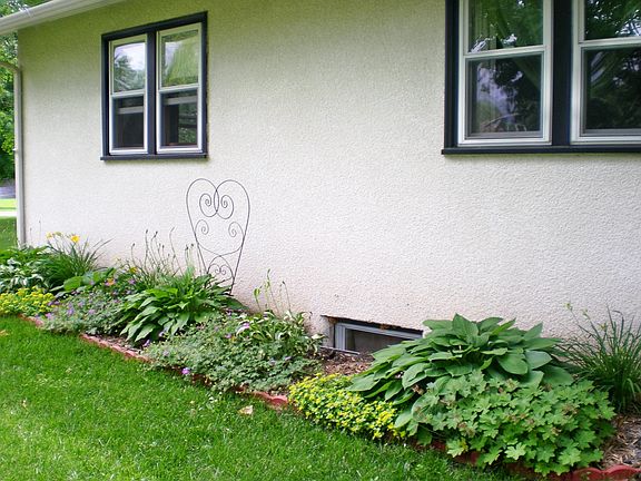 Beautiful landscaping!