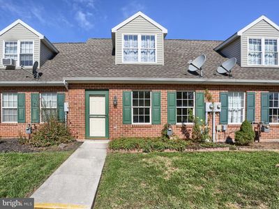 4 Oxford Ct, New Oxford, PA, 17350