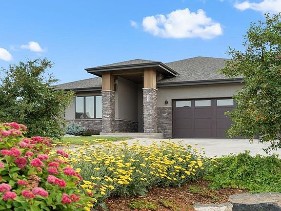 3rd image of 523 Nesting Eagles Way