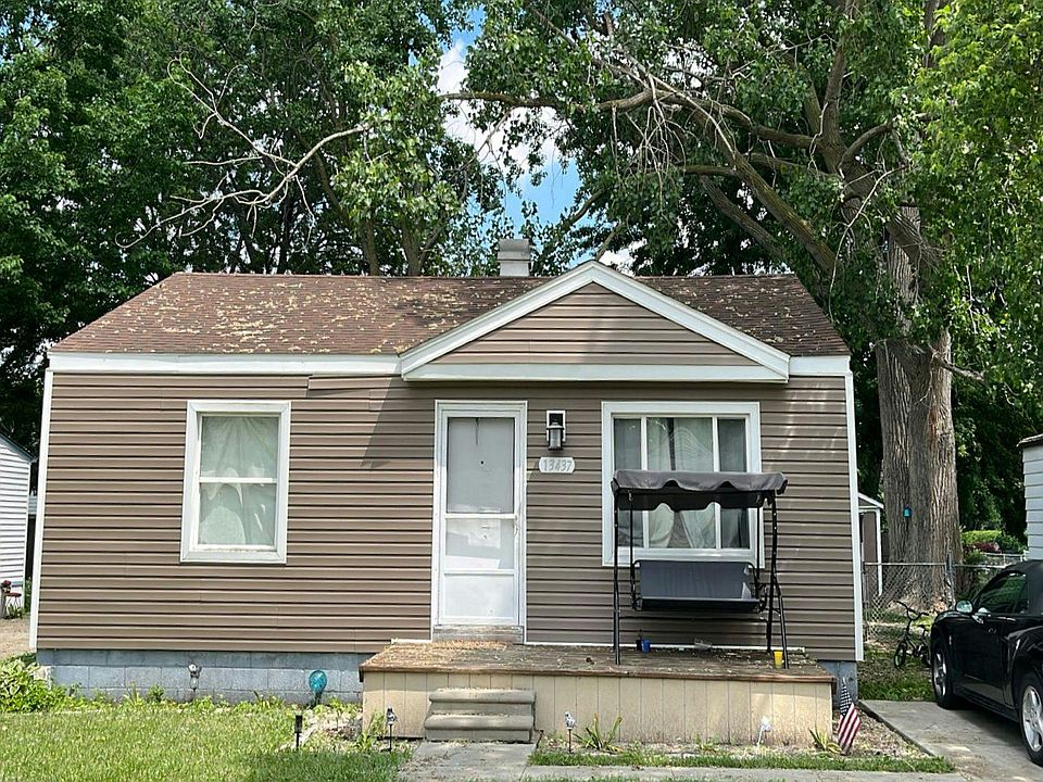 1st image of 13437 Brainbridge Ave