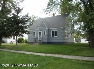 516 Labree Ave N, Thief River Falls, MN 56701