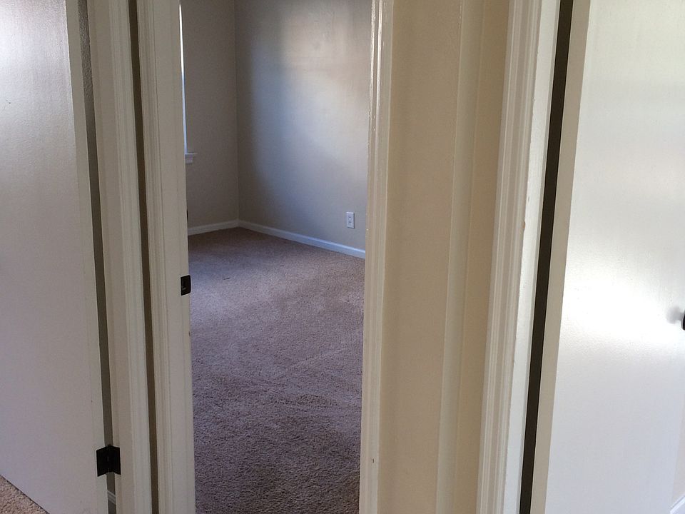 2nd image of 7052 Vernon Avenue # Fl 1ST