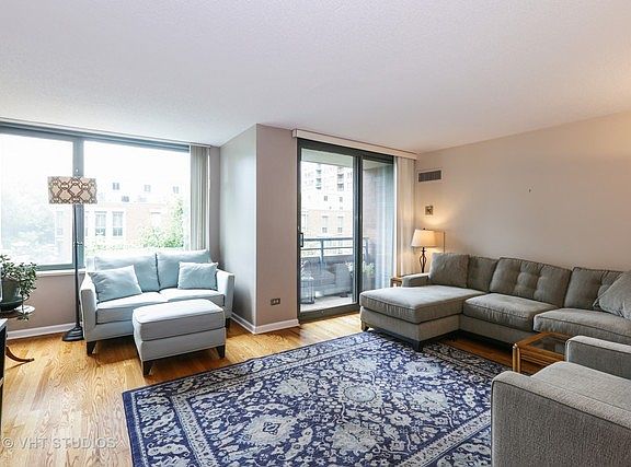 4th image of 440 N McClurg Ct APT 313-S