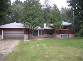 3876 S Dangl Rd, Muskegon, MI 49444