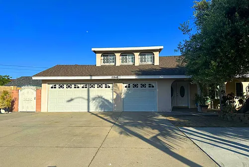 12842 Downie Pl Photo 1