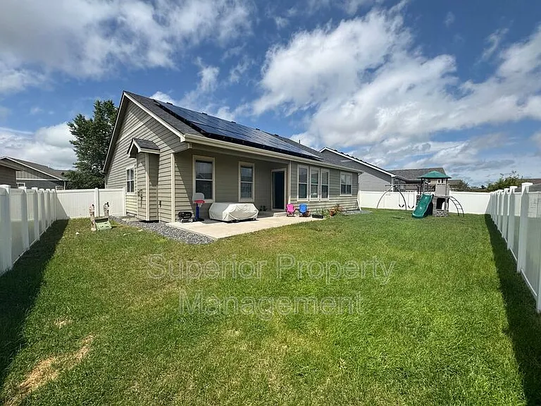 6515 Laramie St — Photo 3