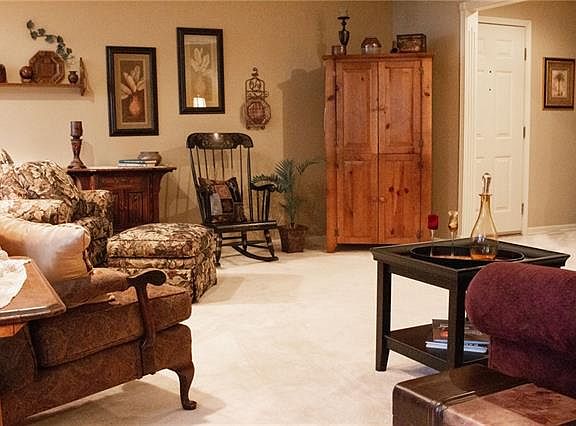 3rd image of 4323 S Megan Ct