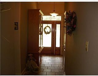 4th image of 1796 Garon Dr