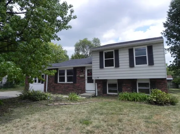 1709 S 9th Ave, Beech Grove, IN 46107