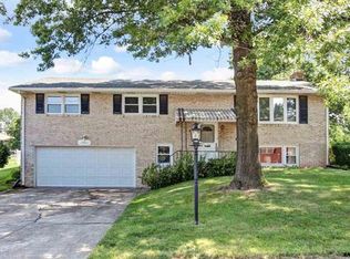 1961 Thelon Dr, York, PA 17408