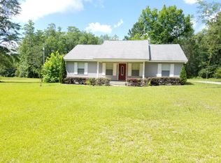 1504 Charm Rd, Alford, FL 32420