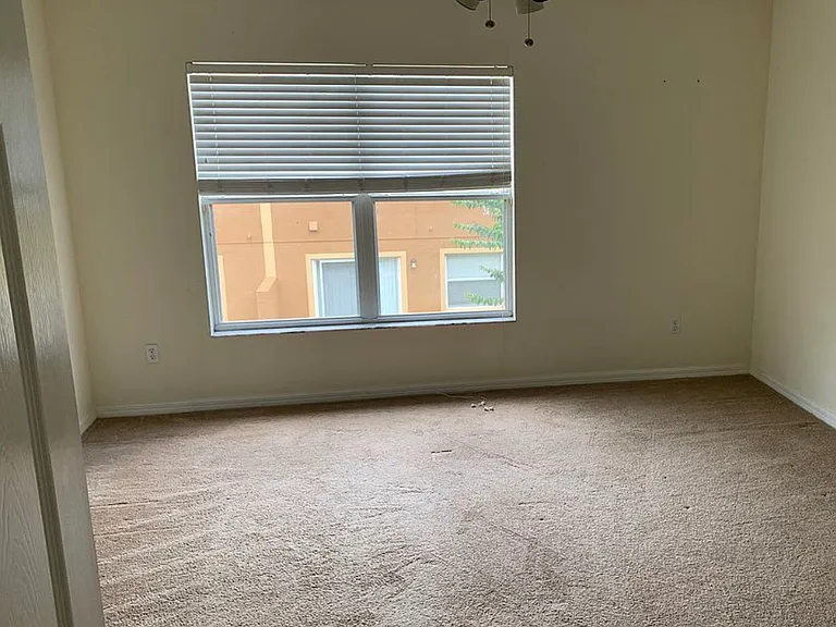3816 Silverbell Loop — Photo 6