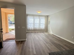 515 Forest Park Blvd, Oxnard, CA 93036