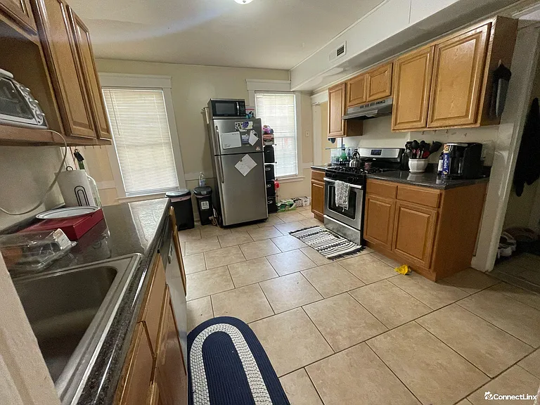 357 Ellsworth Ave — Photo 12
