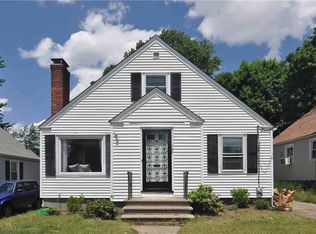 137 Concord Ave, Cranston, RI 02910