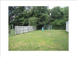 3rd image of 1407 S Moreland Ave
