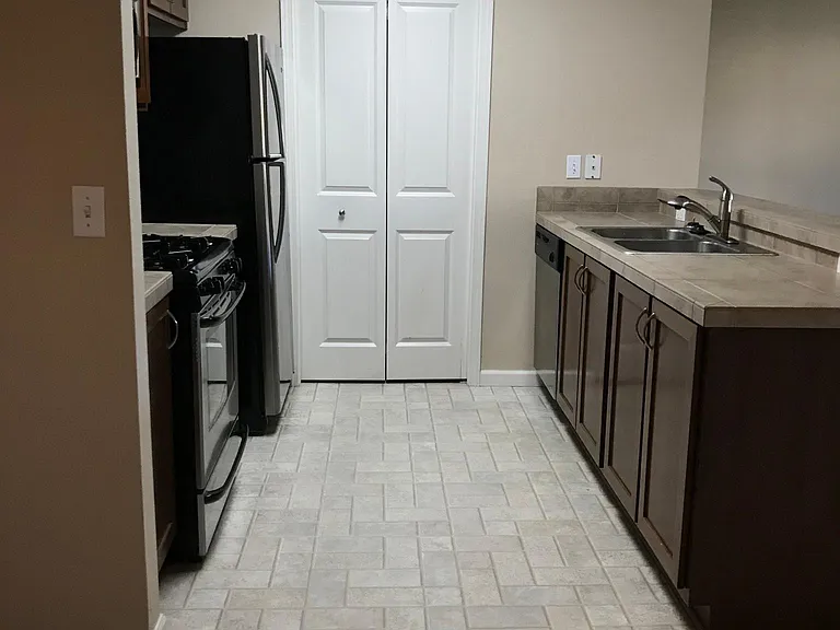 15054 NW Central Dr #806 — Photo 10
