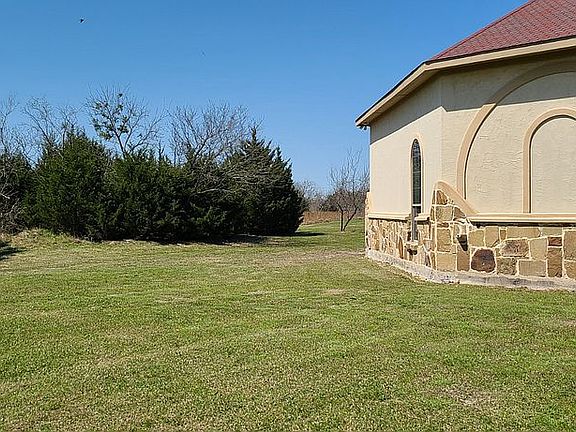 3rd image of 6008 W Interstate Highway 30