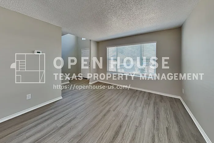 8836 Mystic Trl — Photo 4