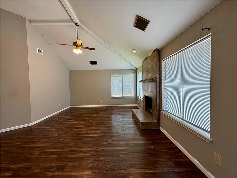 7905 Rice Dr — Photo 6