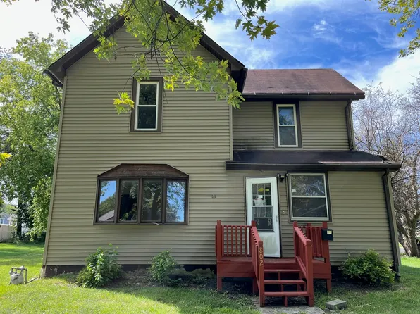 802 E Washington St, Pontiac, IL 61764