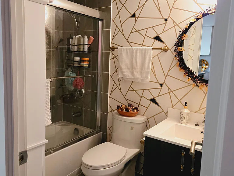 1215 Bayly St #1310 — Photo 8