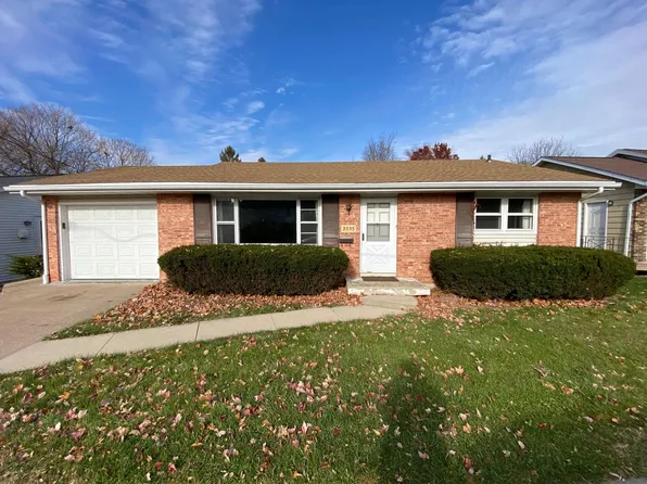 2535 Mineral St, Dubuque, IA 52001