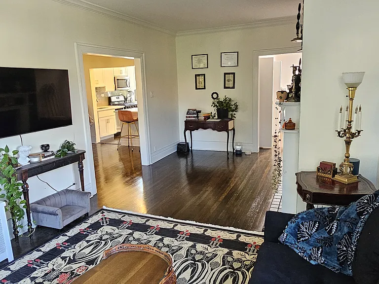 539 W Brompton Ave #3N — Photo 16