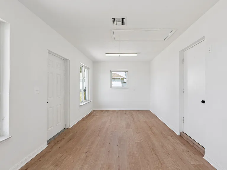 6346 Bennett Ct — Photo 17