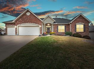 810 Tyler Ridge Dr, Dardenne Prairie, MO 63368