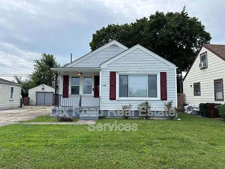 1145 Chase Ave — Photo 1