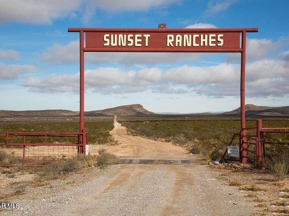 Sunset Ranches #208-LOT 19, Sierra Blanca, TX 79851