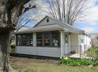 7436 Sprague St, Anderson, IN 46013