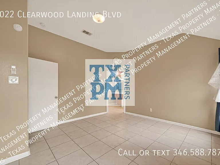 9022 Clearwood Landing Blvd — Photo 24