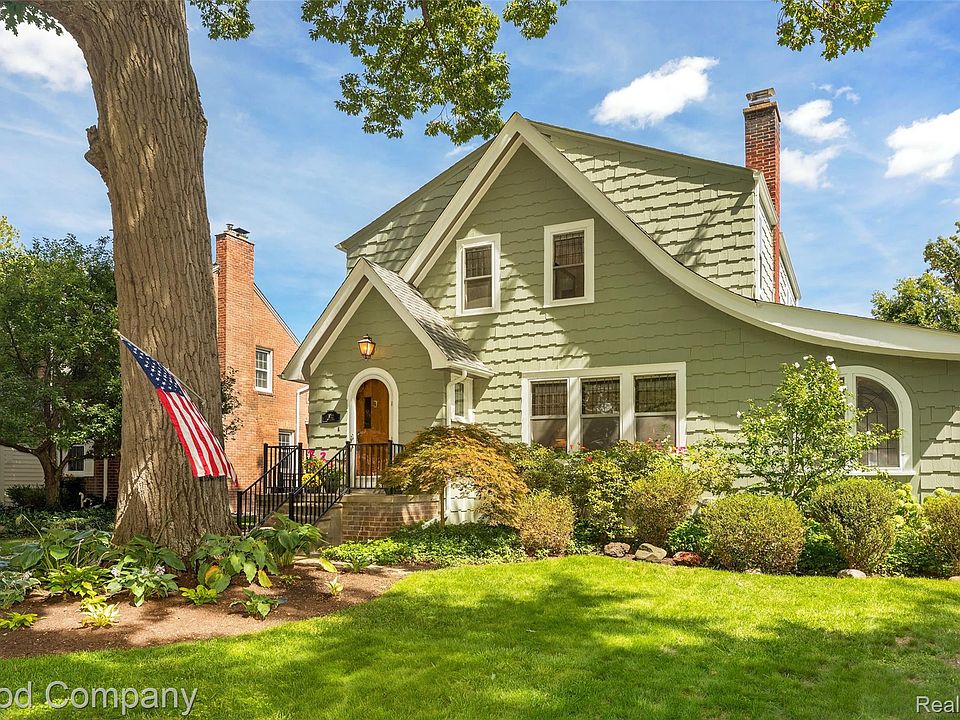 1st image of 1022 Maplegrove Ave