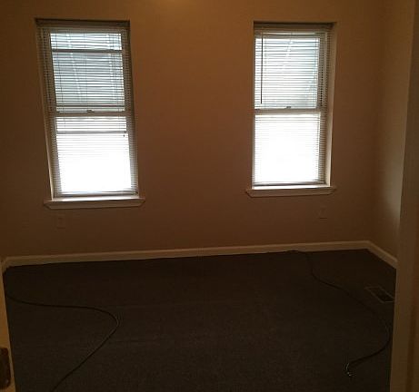 2nd image of 407 N Belnord Ave