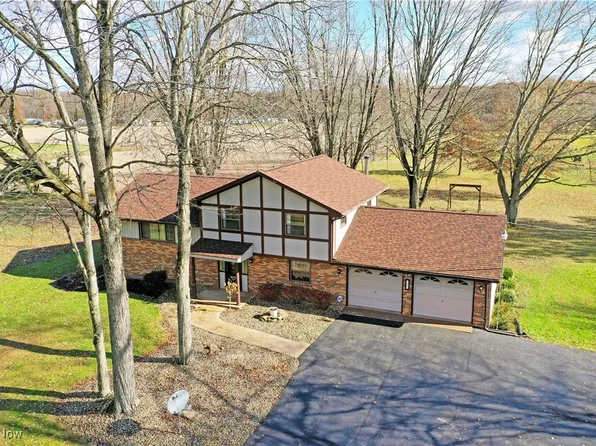 6564 Hoagland Blackstub Rd, Cortland, OH 44410
