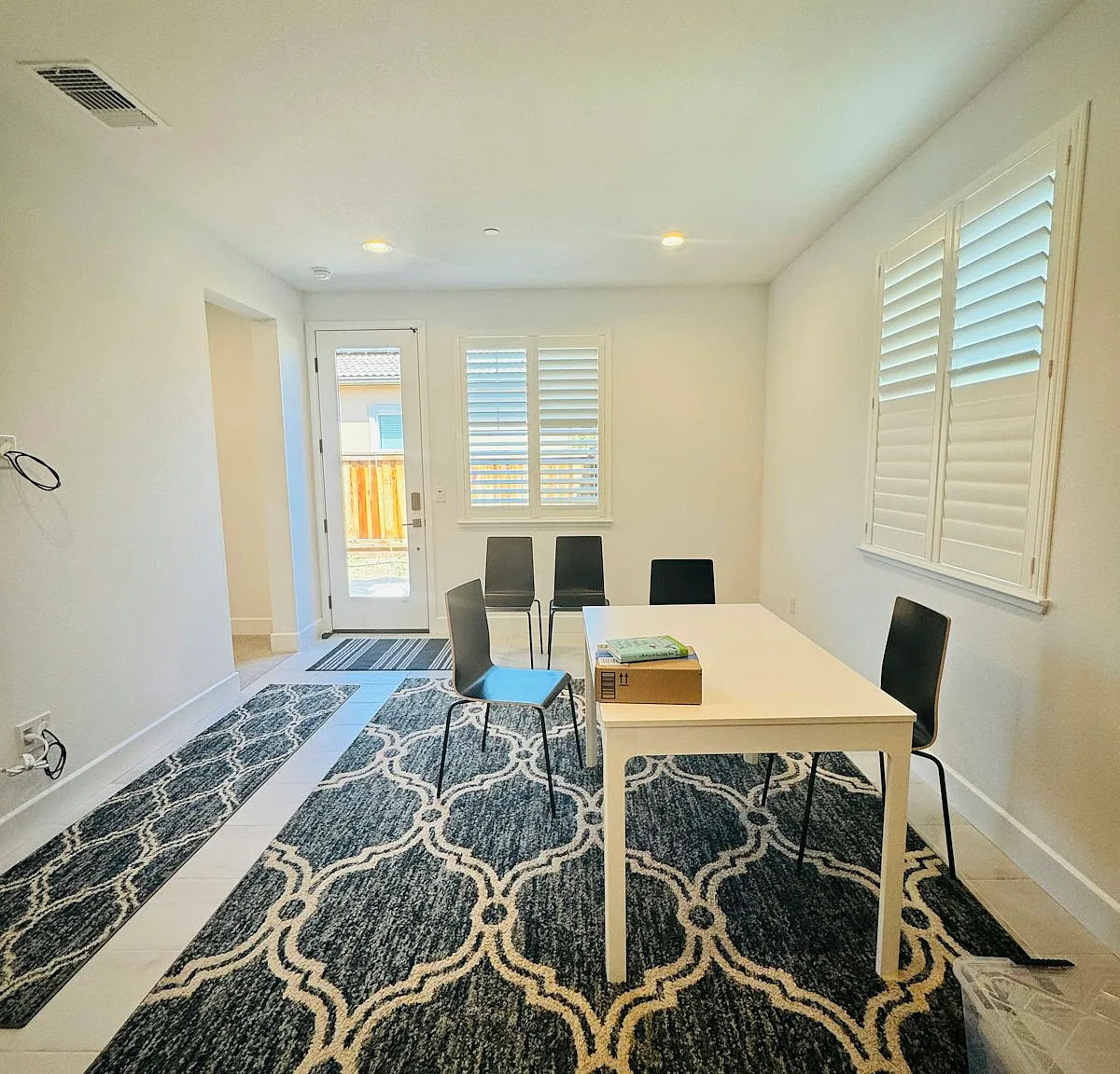 175 Raven Circle — Photo 2