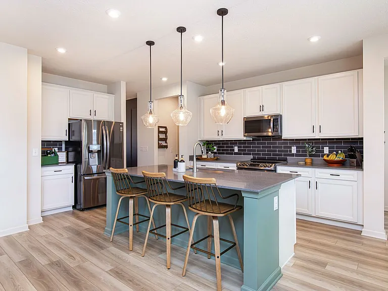 6787 Oakcrest Dr — Photo 12