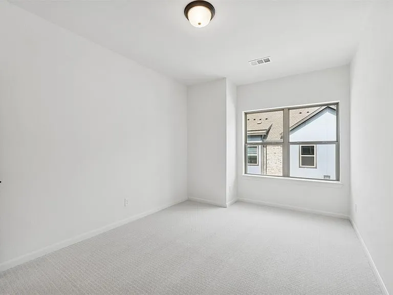 4835 Fuller Ct #605 — Photo 8
