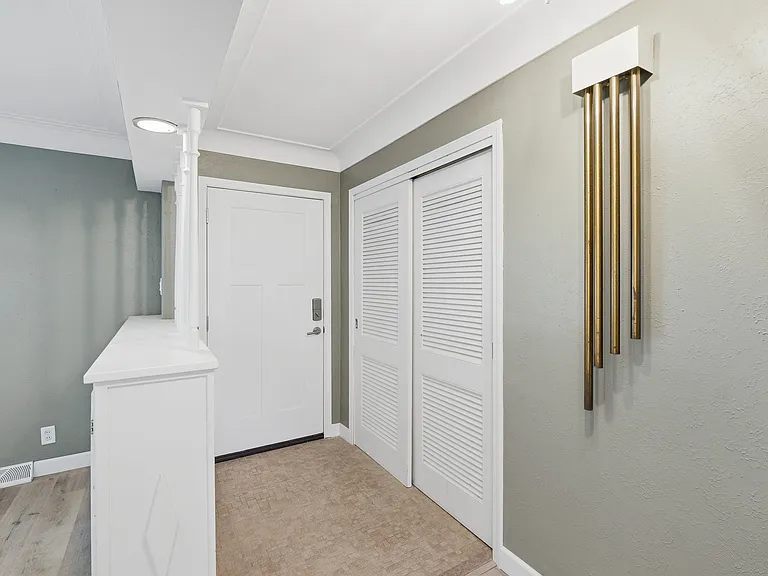 1358 Juliet Dr — Photo 9