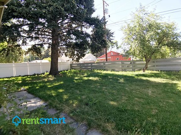 3rd image of 507 N Ave W
