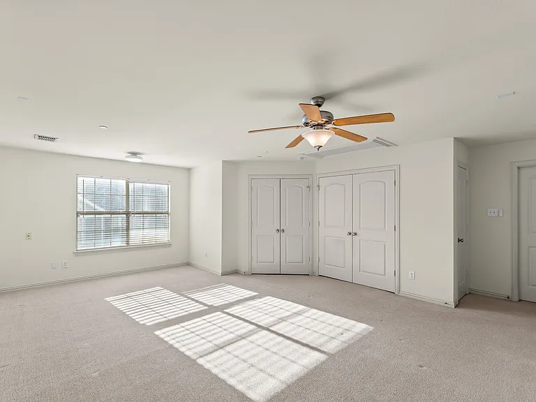 7904 Hannah St — Photo 13
