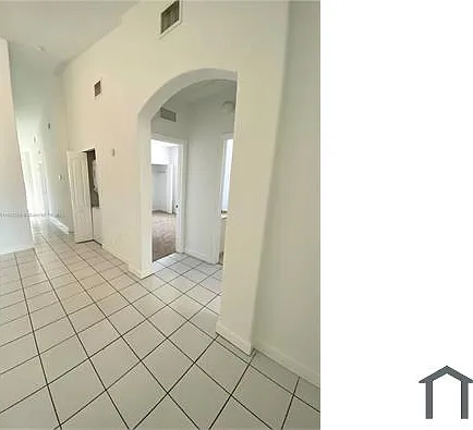 2731 SE 17th Ave #209 — Photo 5