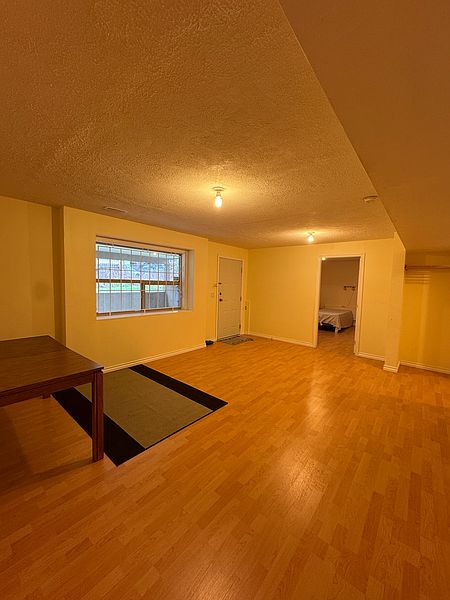 Coquitlam House for rent - 2 Bedrooms — photo 6