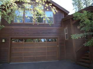 10573 Sara Bear Ln, Truckee, CA 96161