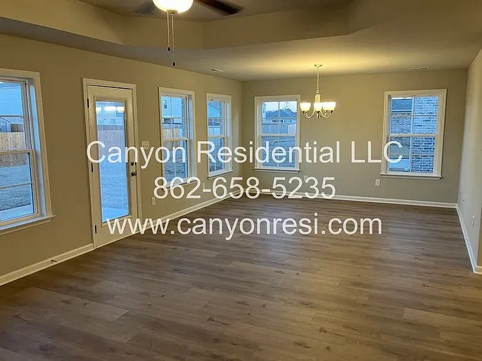 153 Beaver Brook Pl — Photo 6